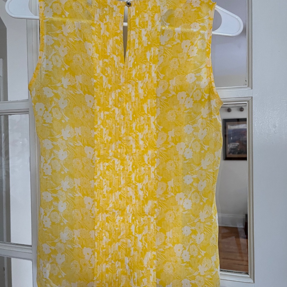 Sheer Floral Summer Blouse - Picture 4 of 4